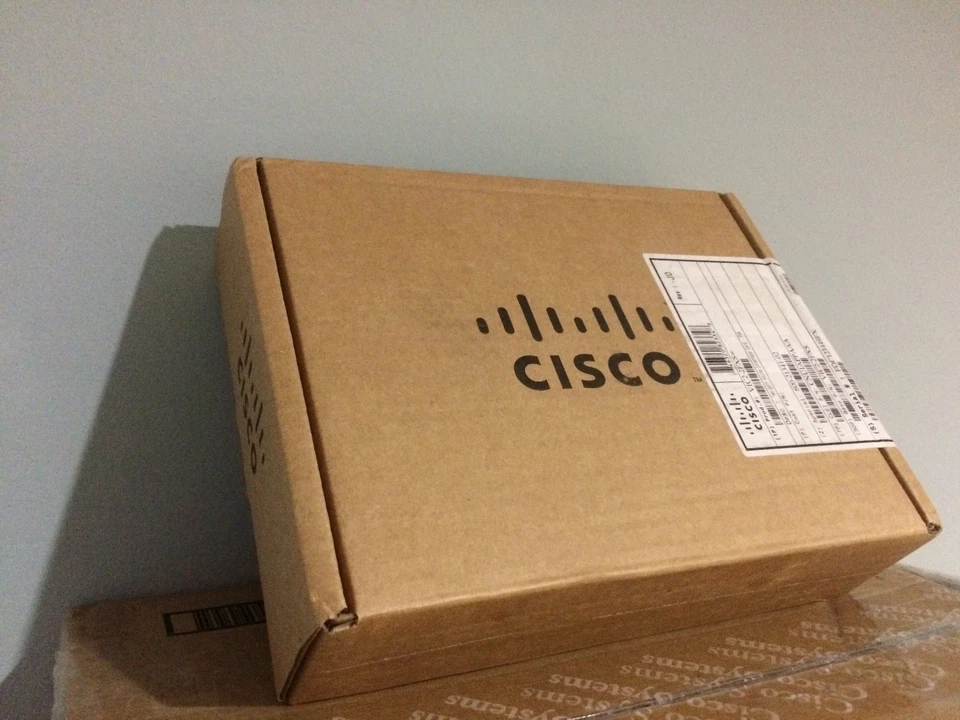 NEW CISCO VIC2-2FXS 2-Port RJ11 Voice Fax INTERFACE CARD VIC2 2FXS NOB - Image 4 of 4