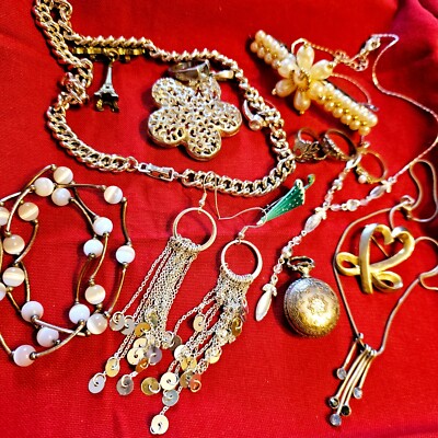 Konvolut neuer Vintage Schmuck zum Tragen Umlenken oder Restaurieren - lbb0519