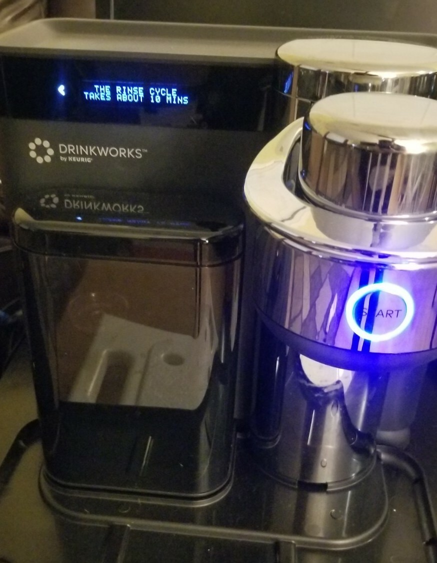 Keurig Drinkworks Home Bar Drinkmaker Black Preowned, Near Mint (Used