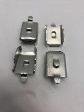 Set Of 4 Global Industrial Extra Shelf Clips, Steel,  Model #234071