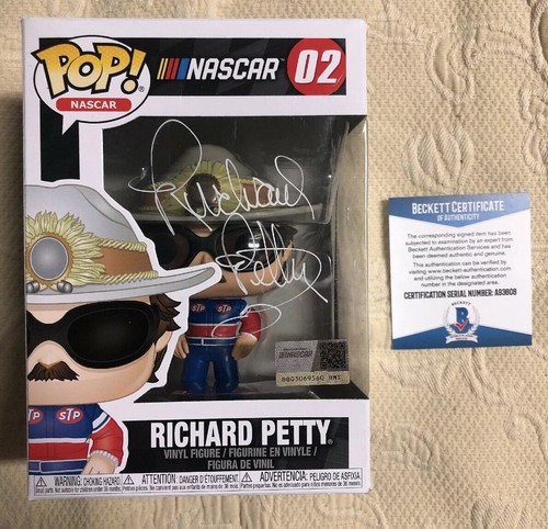Richard Petty Signed Autographed Nascar 02 Funko Pop Beckett COA 9