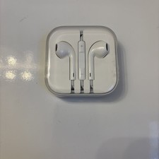 Apple EarPods In Ear Canal Headset - White MNHF2AM/A 