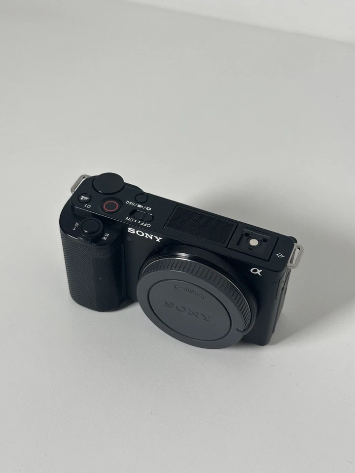 Sony ZV-E10, photo 4 of 5