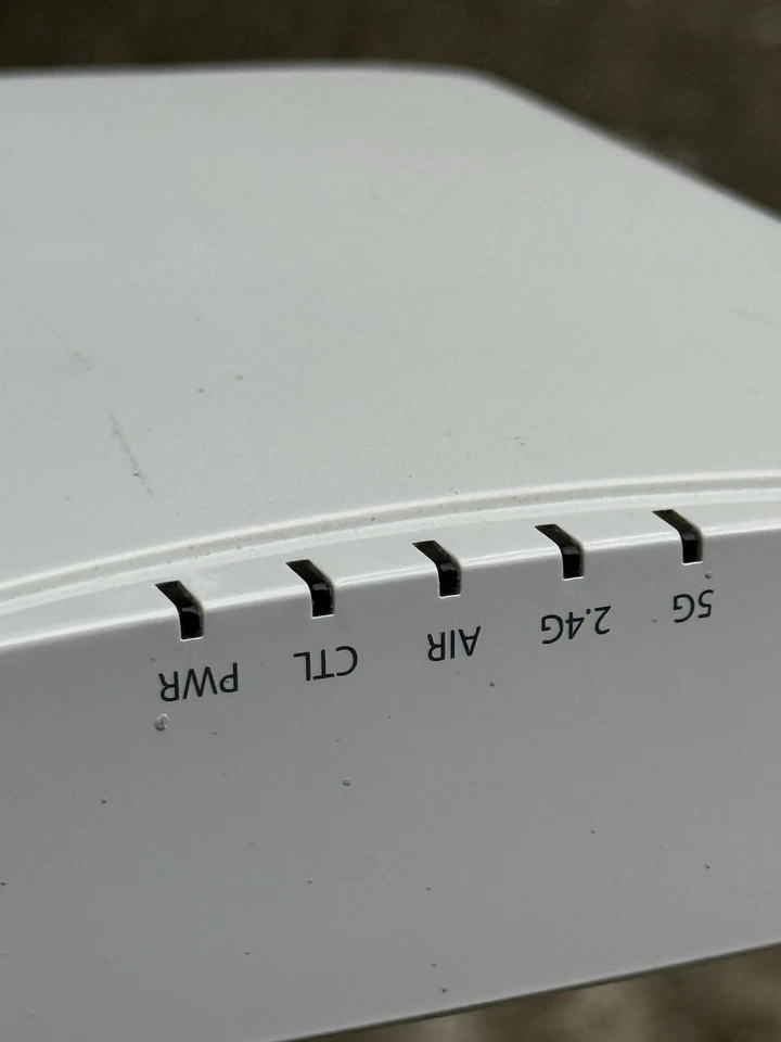 Ruckus ZoneFlex R610 Dual-Band Wireless Access Point With Unleashed Firmware - Image 4 of 4