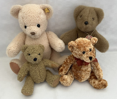 4 alte Teddybären u.a. Steiff Kathe Kruse Modell Hanne Vintage Sammler