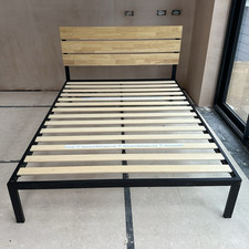 King Metal & Wooden Bed Frame with Slatted Foundation and Wooden Headboard