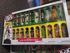 NEW Tech Deck Ultra Pro SK8 Shop Bonus Exclusive 20 Skateboard Fingerboard Set