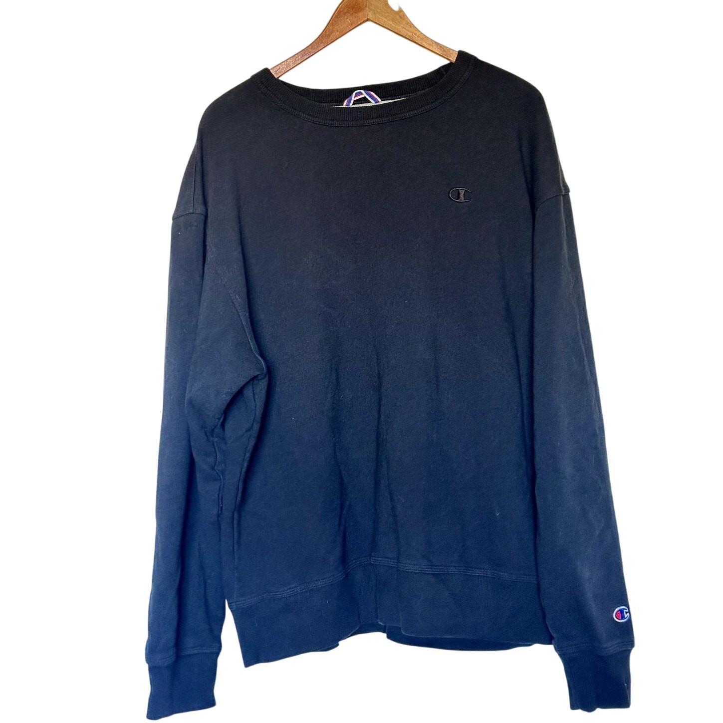 Champion Crewneck Sweatshirt Embroidered logo Men's XL