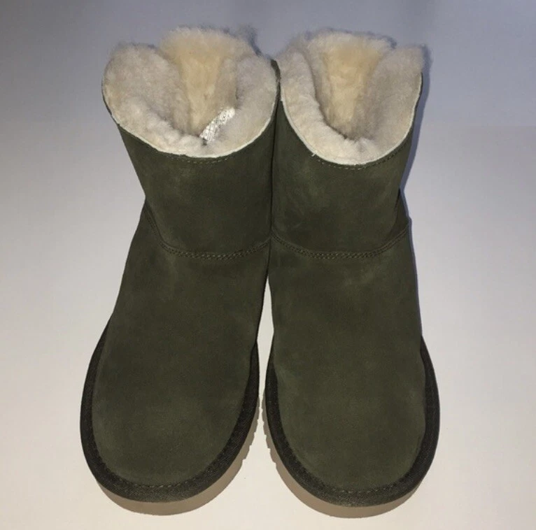 Hunter green best sale uggs