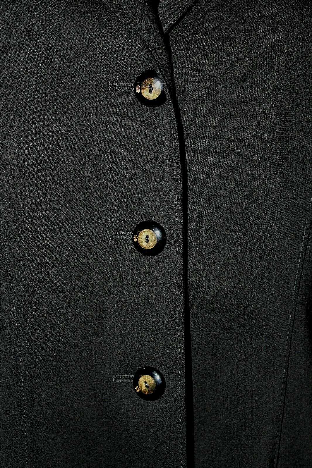 Picture 3 of 9