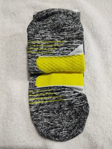 UNDER ARMOUR UA Charged Cushion White/Yellow No Show Tab Socks Mens M Fits 4-8.5 - 第 2/4 張圖片