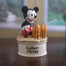 Gulliver Mickey Movie Star Figurine - Thimble - Lenox Disney - Retired - New