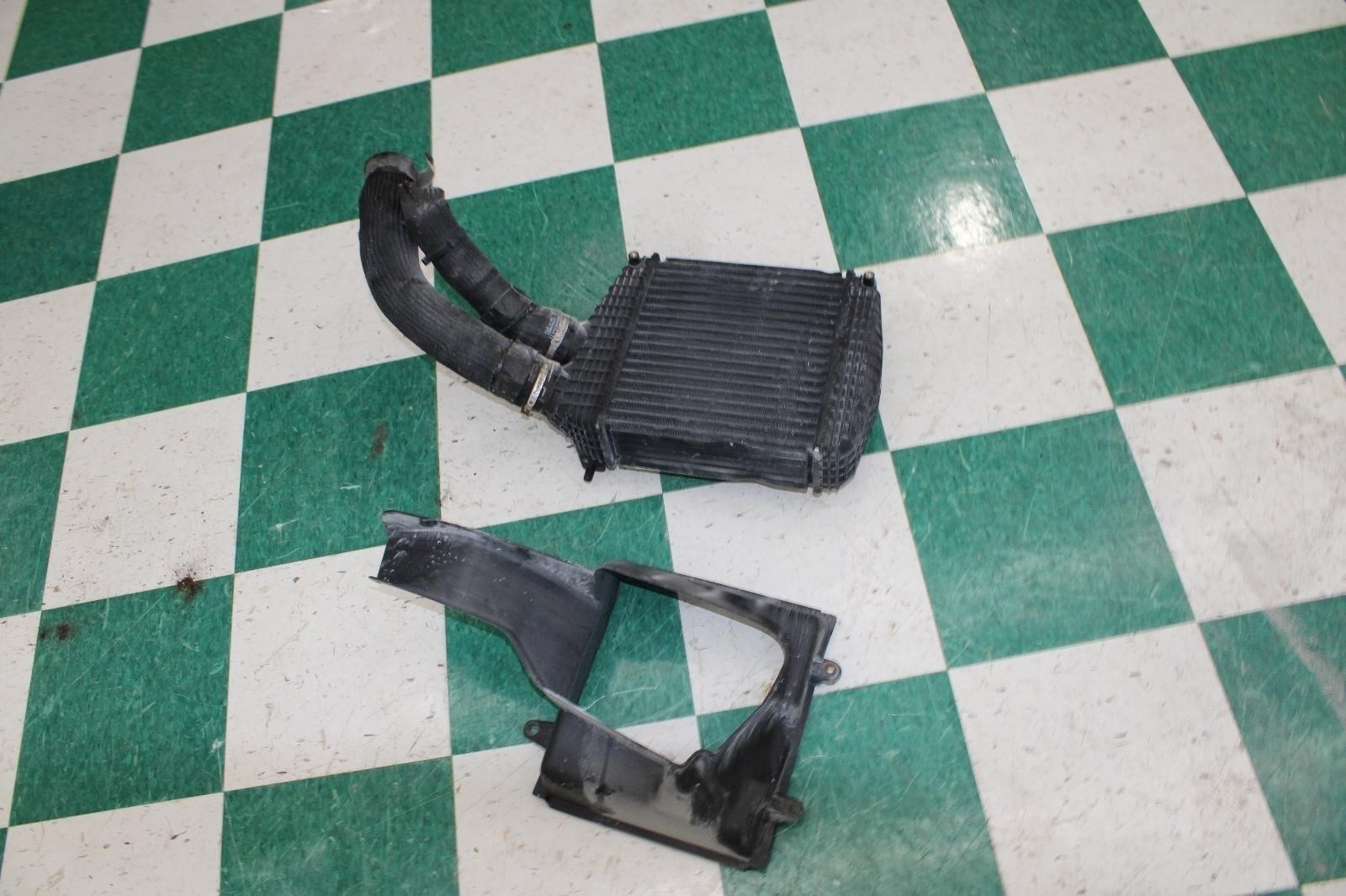 14-20 GHIBLI 3.0L Twin Turbo Passenger RH Air Intake Cooler Intercooler OEM Duct