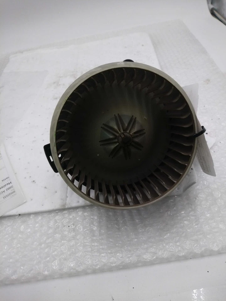 Motor soplador HVAC usado se adapta a: Honda Accord 2002 grado A Foto 2 de 4