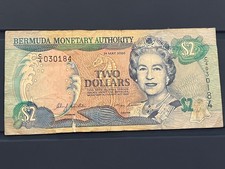 2000 Bermuda Two Dollars Banknote Queen Elizabeth II Seahorse Circulated Note