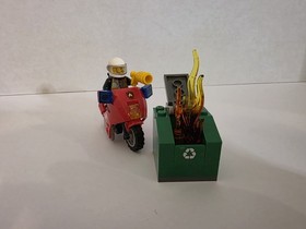 Lego City 60000 Fire Motorcycle Set Complete Retired Minifigure No Box