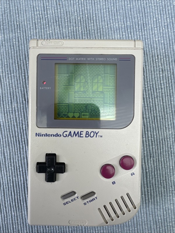 Nintendo Game Boy DMG-01 Grey