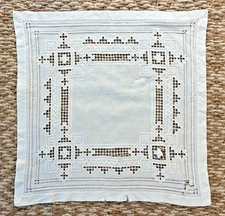 HARDANGER SMALL TABLECLOTH 22 in Square White NEEDS REPAIR  Norwegian Embroidery
