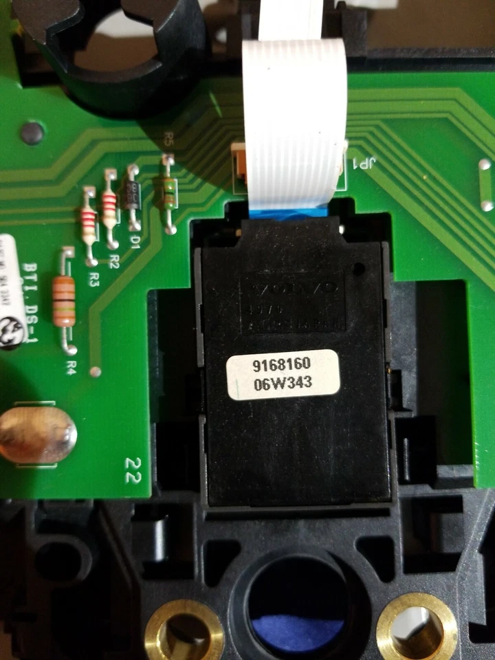 1999-2014 Volvo S60 S80 C30 Overhead Console Light Housing 30669622 OEM TAN - Image 4 of 4