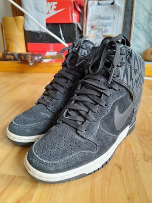 nike hidden wedge trainers