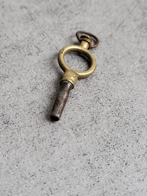 Clé De Montre Ancienne En Laiton Et Fer - Longueur 4,2 Cm, Poids 2,6 G - N°7 - Occasion Très Bon état