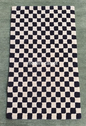Chess Rugs Handmade Hand Tufted 100% Woolen For kids Home Decoration - Picture 5 of 9