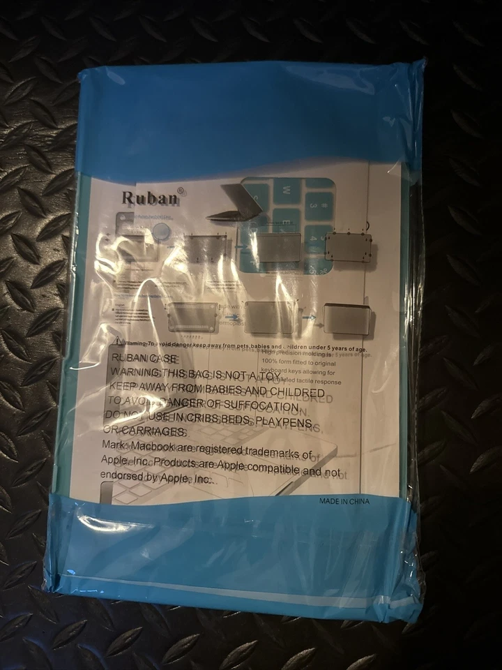 RUBAN CASE MACBOOK SERIES 13 INCH WHITE MARBLE - Image 2 of 2