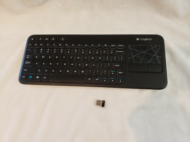 Logitech K400/K400r Wireless Touch Keyboard with Built-In Multi-Touch ...