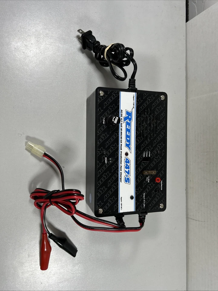 Cargador rápido Reedy 447-S AC/DC predicción máxima NiMH NiCd 4-7 celdas coche de radiocontrol Foto 4 de 4