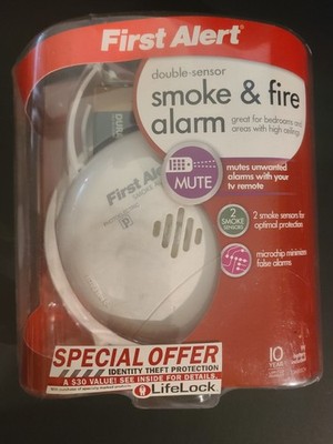 First Alert SA302CN Double Sensor Smoke & Fire Alarm Photoelectric Ionization