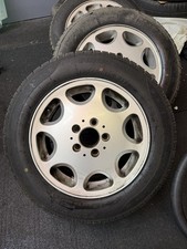 W124 Winterreifen mit Felgen 195/65 R15 91T W124 Winterreifen mit Felgen 195/65 R15 91T