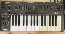 Behringer MS-1 Synthesizer Black Kaum Gebrauc...