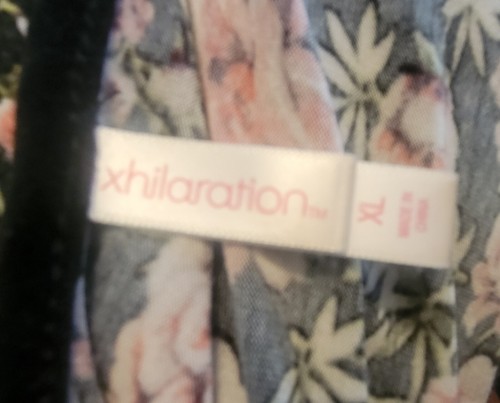 Vestido Xhilaration Romántico Negro Floral Look XL Manga Campana - Imagen 6 de 7