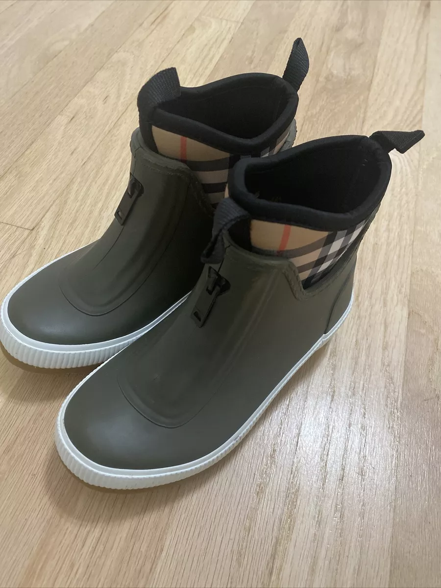 Burberry kids boots sale