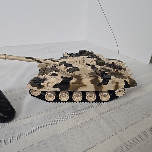Remote Control Us Army Toy Tank Works Lights And Sounds - Picture 3 of 7