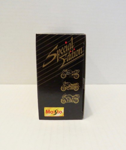 Maisto Special Edition Motorcycle 1:18 HONDA Speeder - Picture 4 of 6