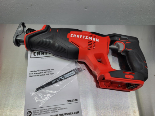 Craftsman CMCS300 20V Cordless Reciprocating Saw - With Blade (Tool Only)