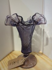 Vtg Fenton Daffodils On Purple Amethyst 7.50" Footed Ruffled Edge Trumpet Vase