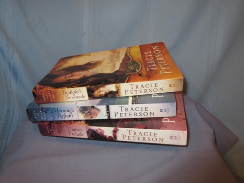 Tracie Peterson Song Of Alaska book series set of 3 paperback good condition - Bild 2 von 3