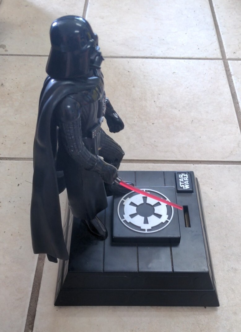 Vintage 1996 Star Wars Darth Vader Electronic Talking Coin Bank