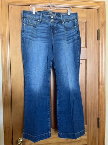 Torrid Pants Jeans, Women Plus 2X, 3X Black, Blue, Tan, 15+ Selection, $65 NWT - Picture 78 of 92