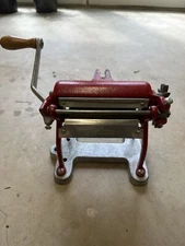 Rare Antique Vitantonio Cast Iron Red Pasta Machine Hand Crank Multiple Settings