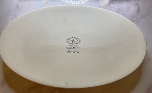 Royal Worcester Evesham Gold Casserole Baking Serving Dish - Picture 2 of 5