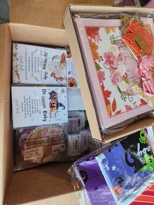 BABY SHOWER BABY GIRL  ITEMS MANY TO CHOICE FROM GAMES BABY FAVORITES & MORE