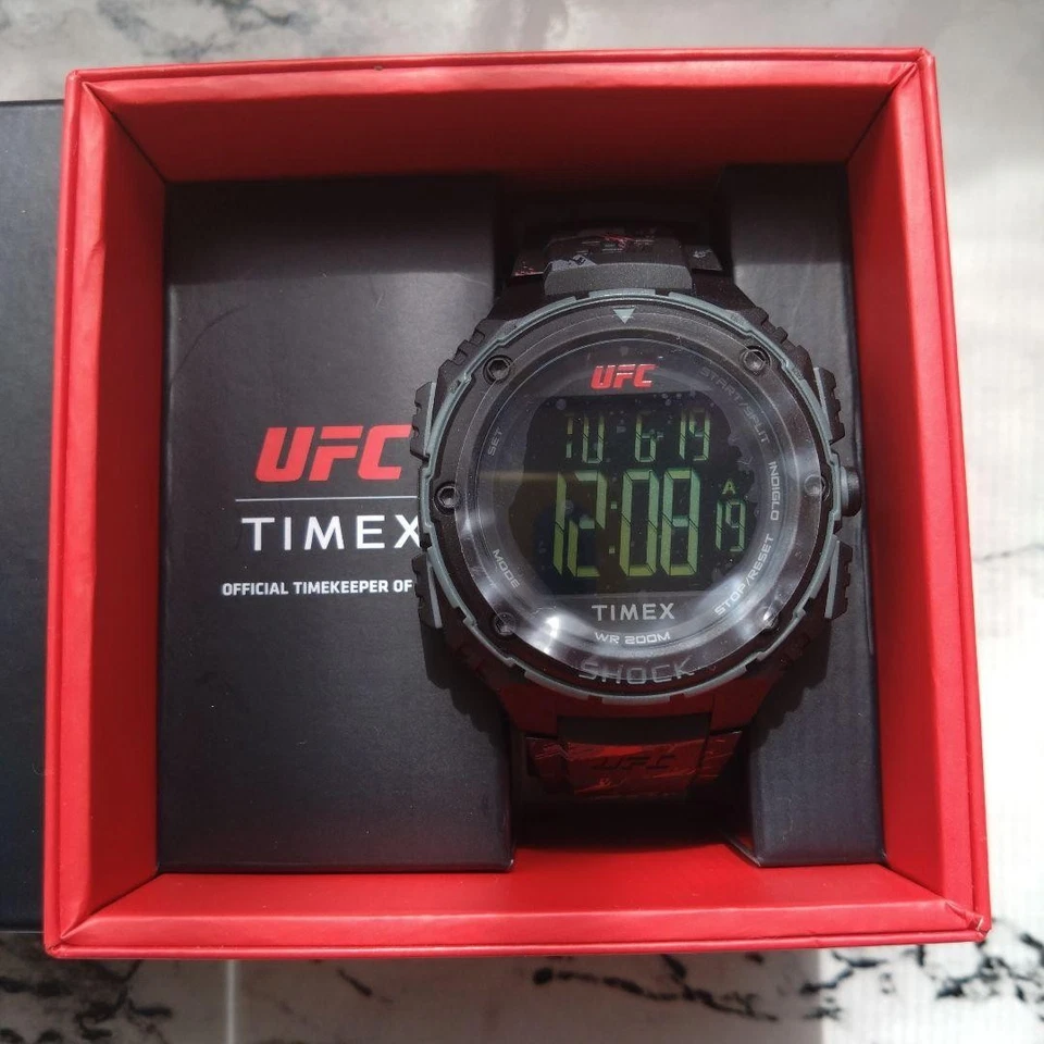 Reloj cronógrafo para hombre UFC Timex TW2V85100, nuevo Foto 2 de 2