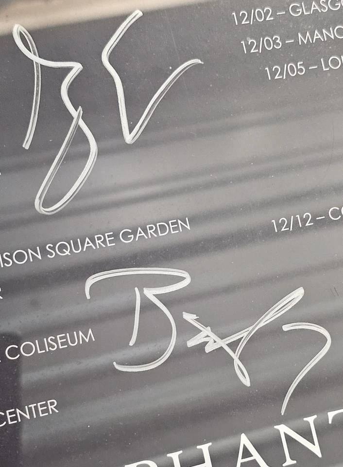 A Perfect Circle' Full Band Signature Eat The Elephant Poster 2018 Tour! - Image 3 of 4