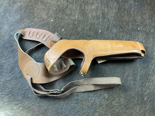 Bianchi #2100 Phantom .38/357 6" Revolver Leather Shoulder Holster