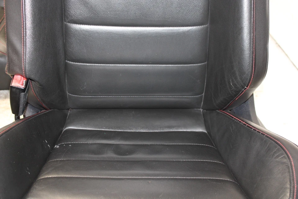 Volkswagen GTI 2015-2021 4 puertas juego completo de asientos de cuero OEM MH63 Foto 4 de 4