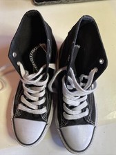 Black Air Walk Hi Tops Shoes Youth Size 4