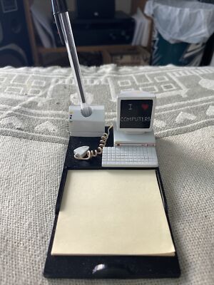 Teacher s Desktop Pen And Post-it Note Holder